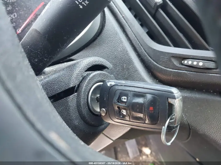2017 CHEVROLET EQUINOX LT