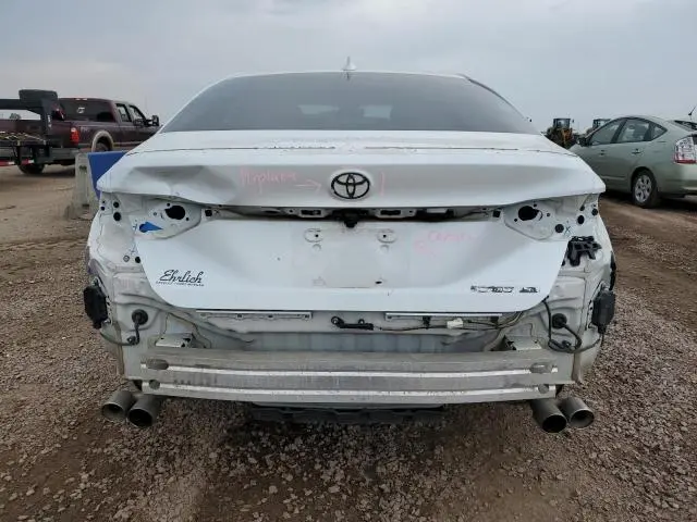 2019 TOYOTA AVALON XLE  
