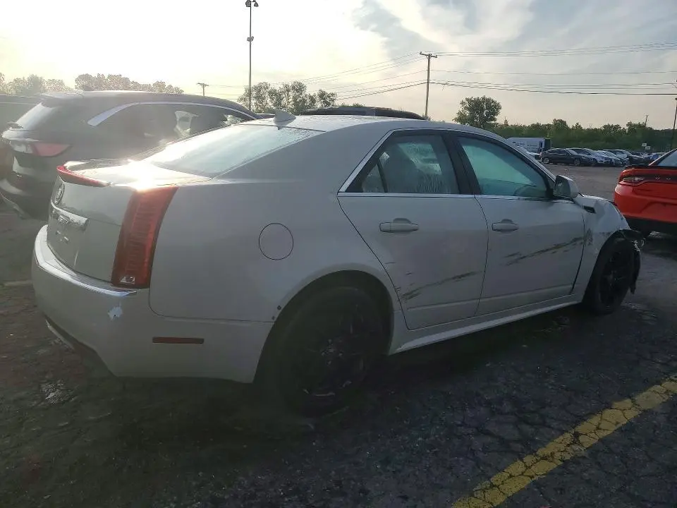 2011 CADILLAC CTS LUXURY COLLECTION  
