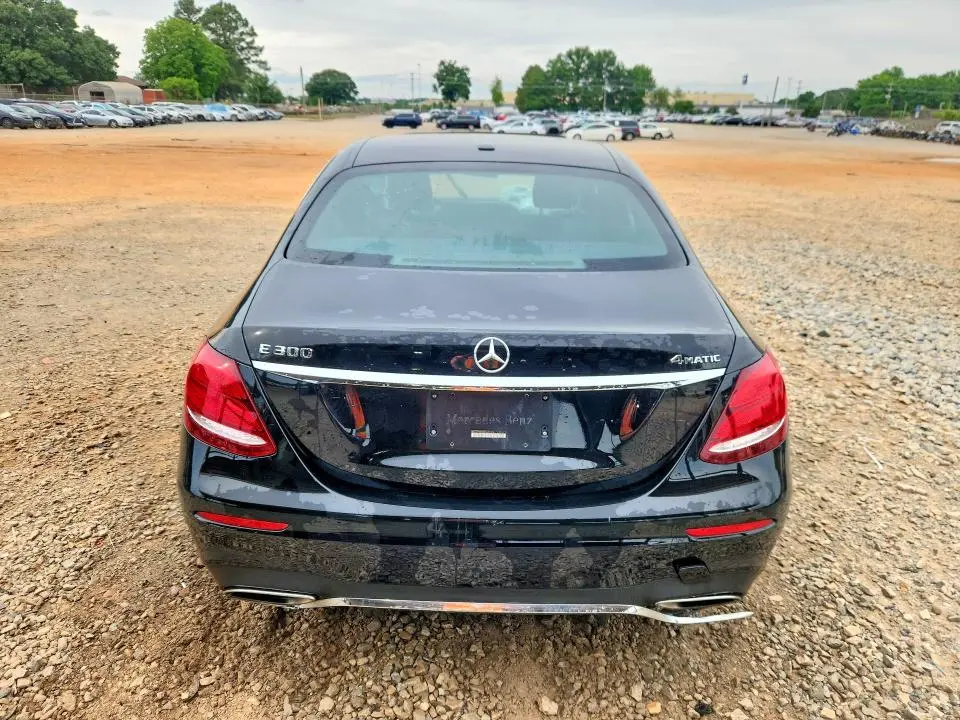 2019 MERCEDES-BENZ E 300 4MATIC  