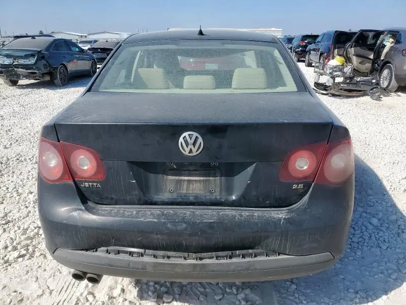 2010 VOLKSWAGEN JETTA SE  