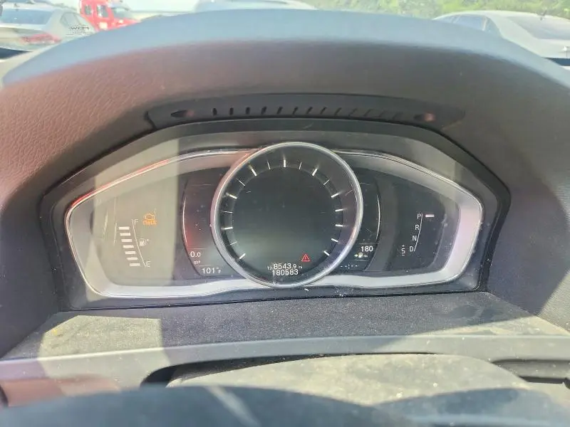 2018 VOLVO V60 T5 DYNAMIC WAGON