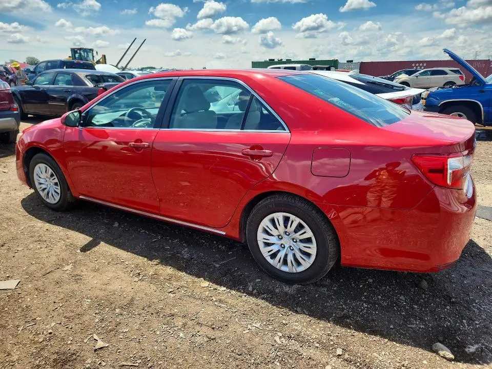 2012 TOYOTA CAMRY LE  