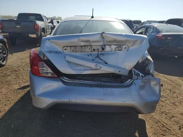 2018 NISSAN VERSA S  