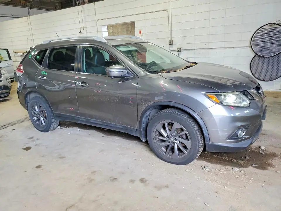 2016 NISSAN ROGUE SL  