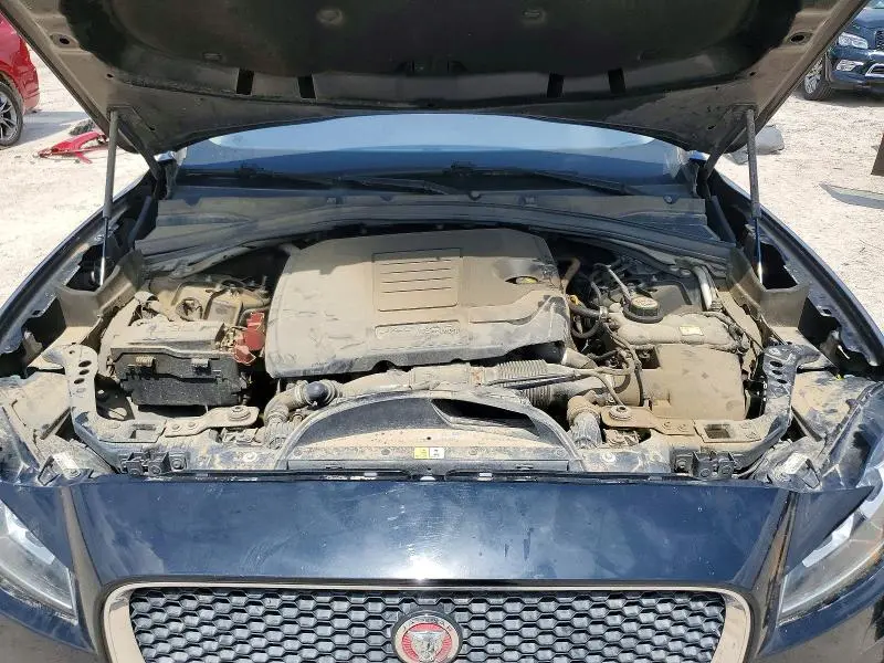 2020 JAGUAR F-PACE PRESTIGE  