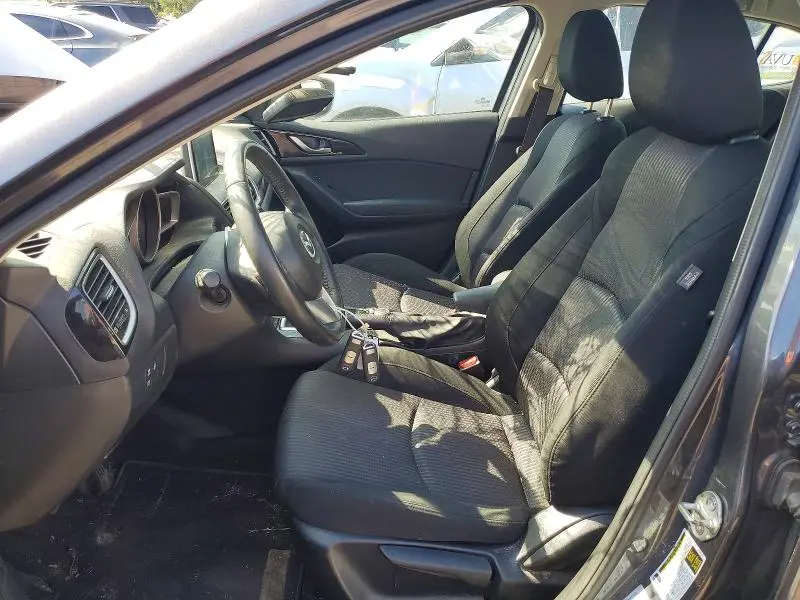 2016 MAZDA 3 TOURING  