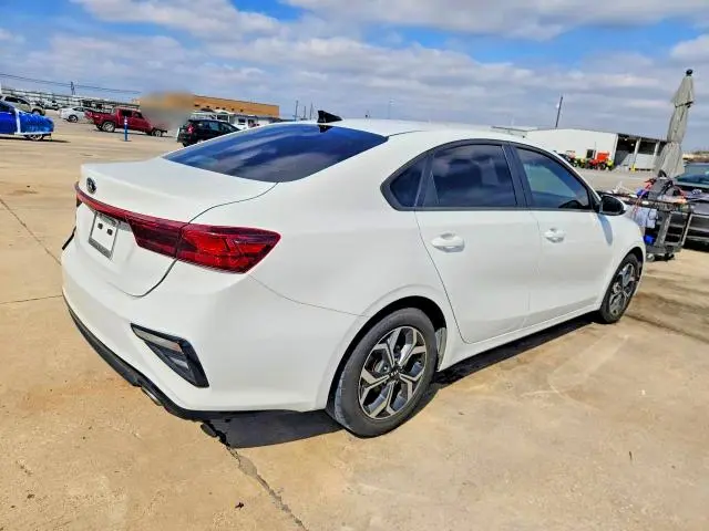 2021 KIA FORTE LXS  