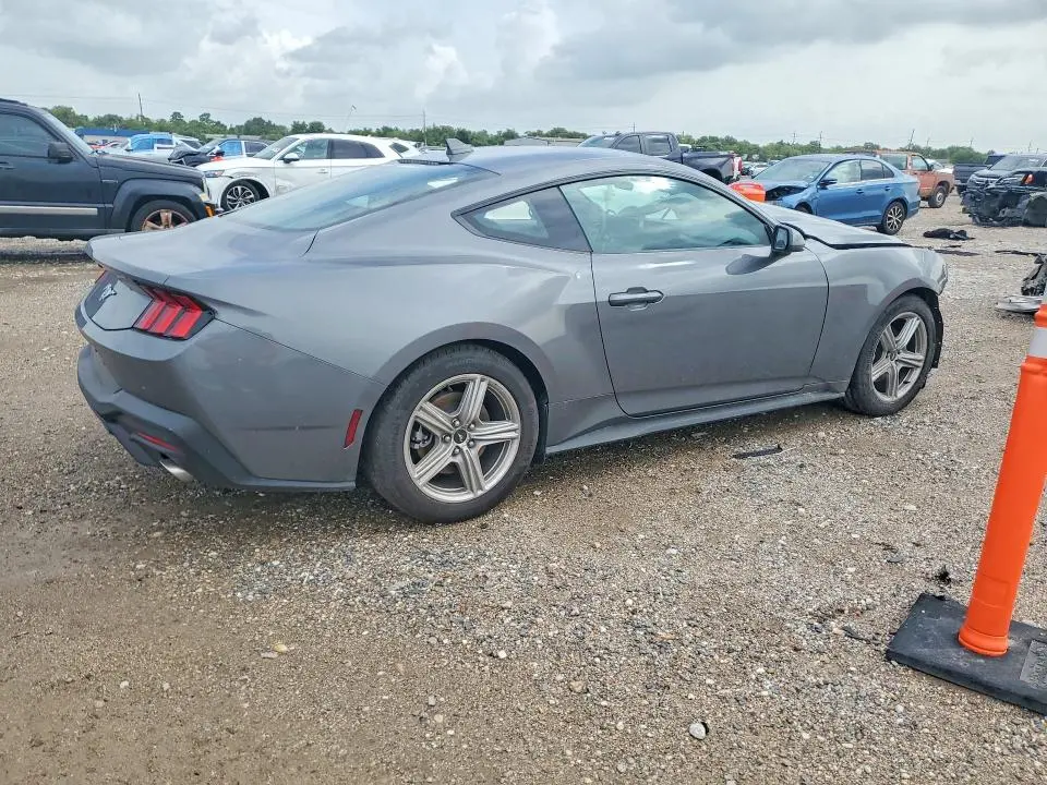 2026 FORD MUSTANG   