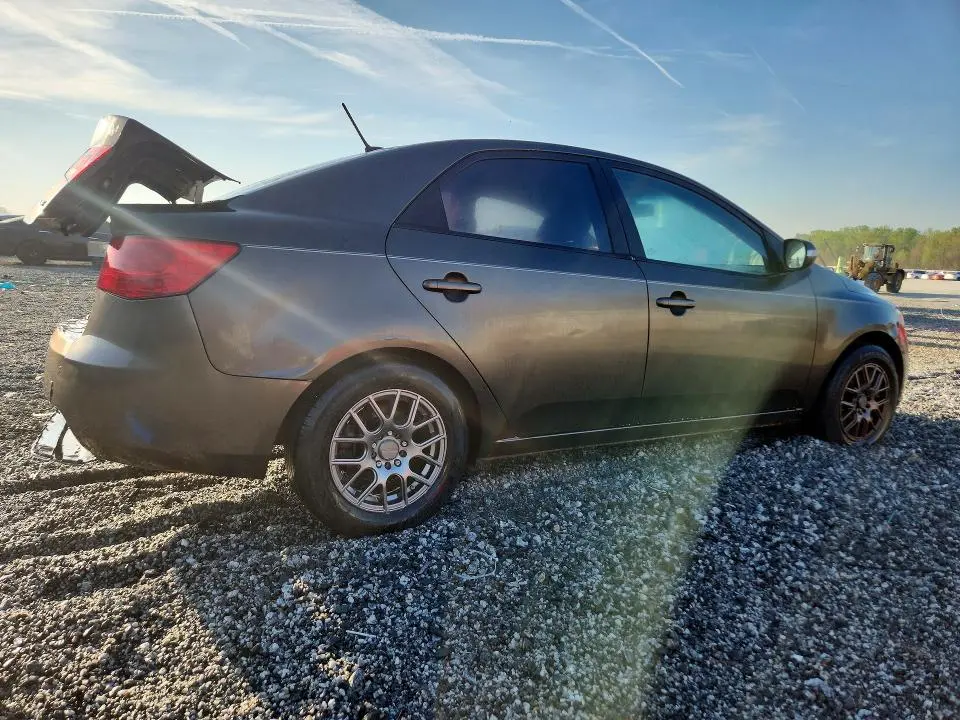 2010 KIA FORTE EX  