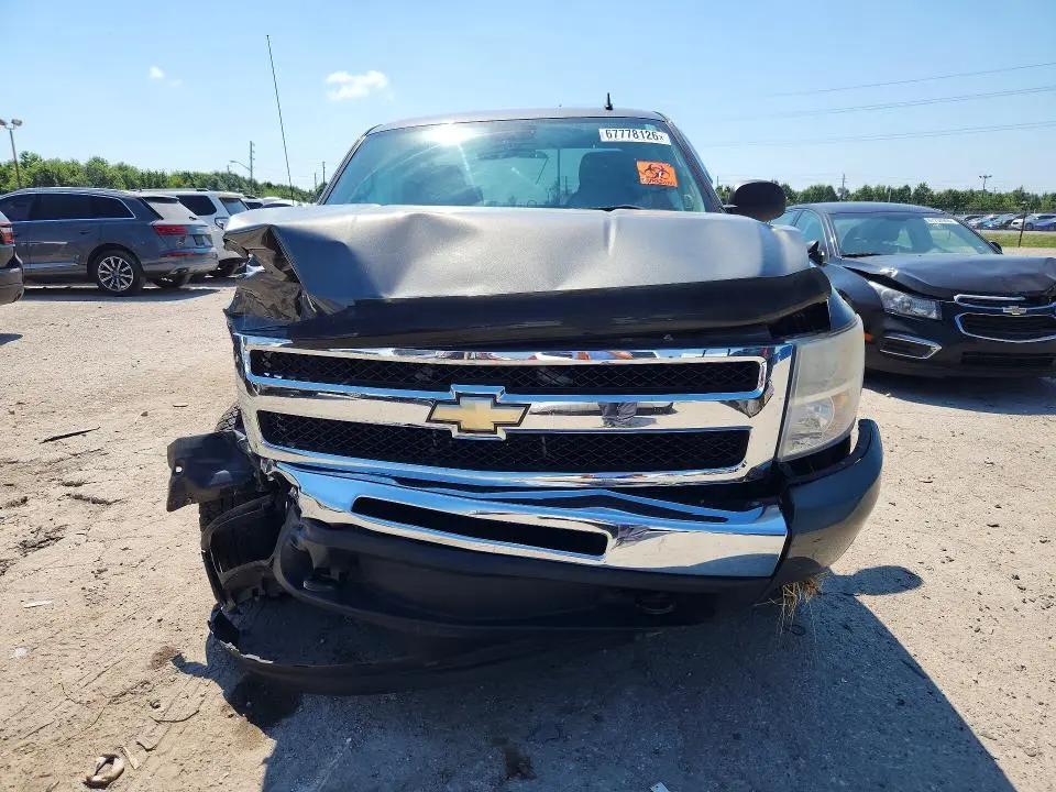 2011 CHEVROLET SILVERADO K1500 LT  