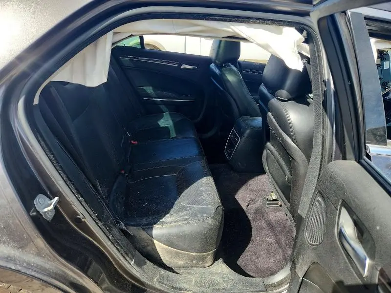 2017 CHRYSLER 300C   