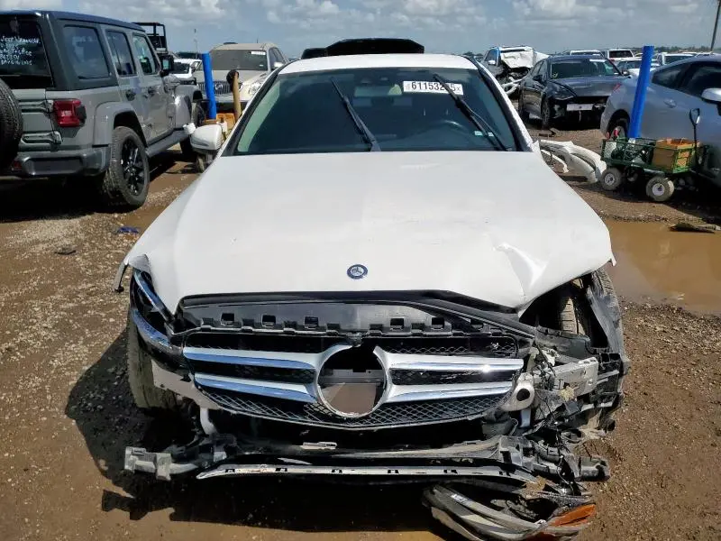 2017 MERCEDES-BENZ C 300  