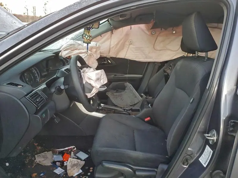 2017 HONDA ACCORD LX  