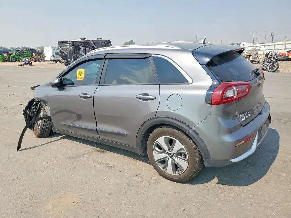 2017 KIA NIRO LX  