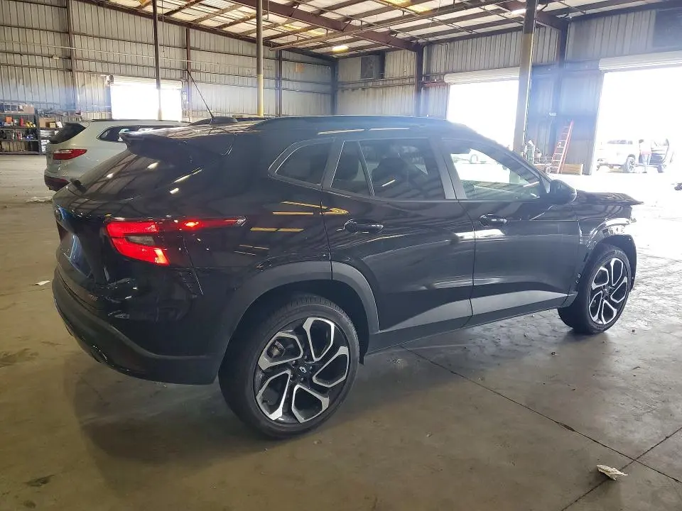 2025 CHEVROLET TRAX 2RS  