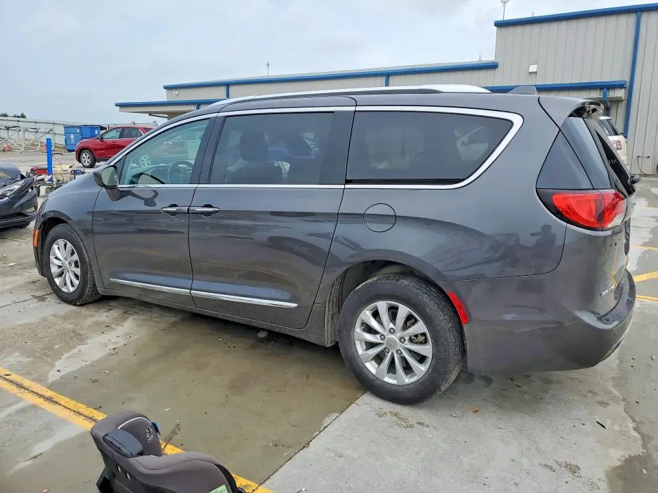 2018 CHRYSLER PACIFICA TOURING L  