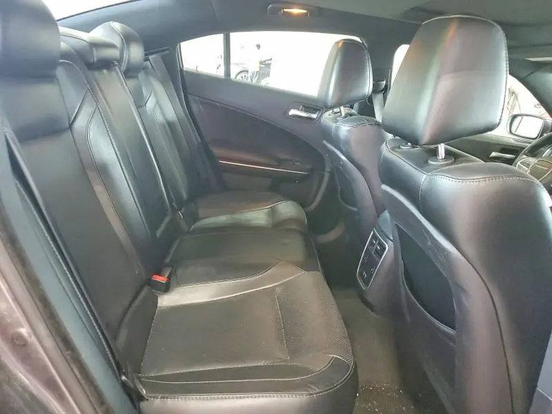 2015 DODGE CHARGER SXT  