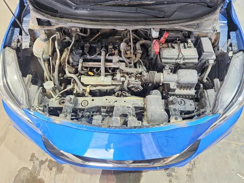 2022 NISSAN VERSA S  