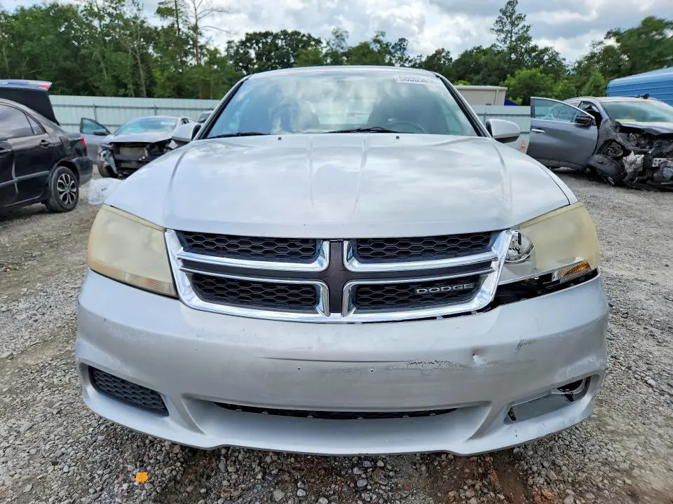 2012 DODGE AVENGER SXT  