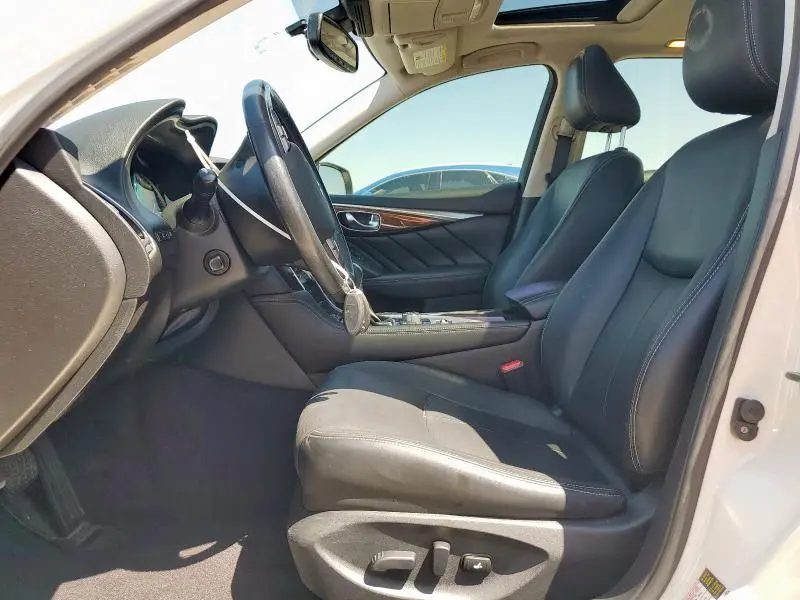 2017 INFINITI Q50 PREMIUM