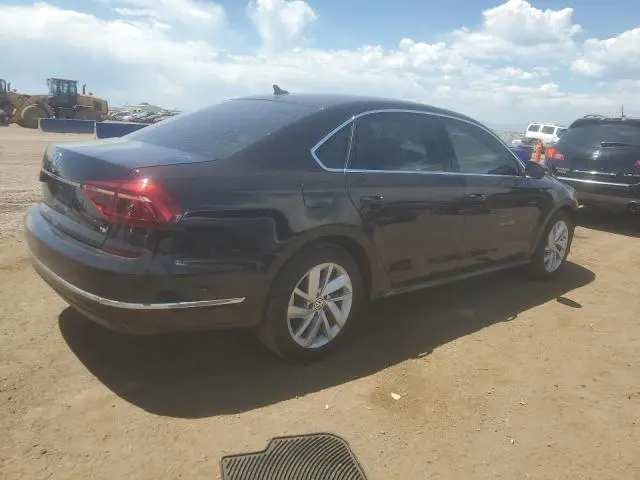 2018 VOLKSWAGEN PASSAT SE  