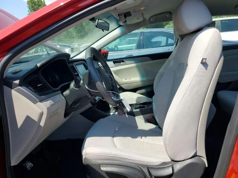 2019 HYUNDAI SONATA SE  