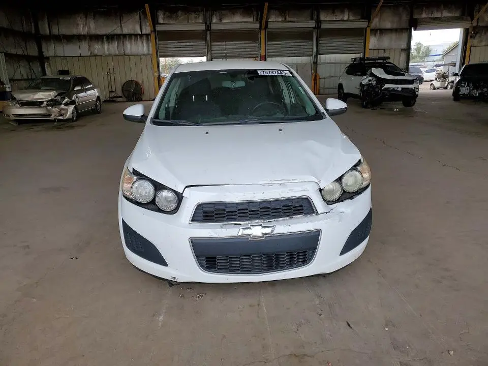 2014 CHEVROLET SONIC LT  