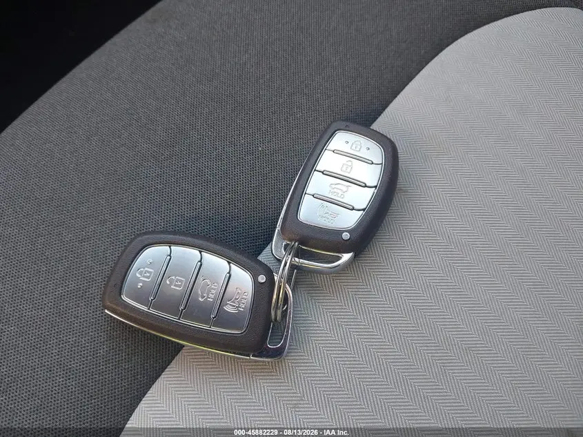 2020 HYUNDAI IONIQ HYBRID BLUE