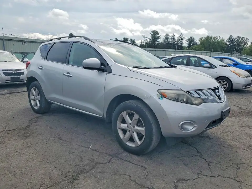 2010 NISSAN MURANO S  