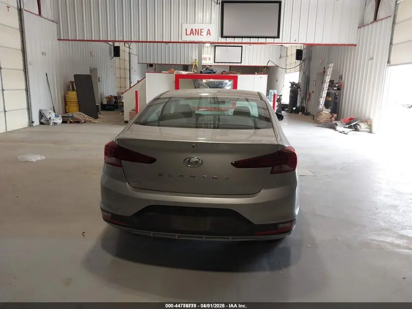 2020 HYUNDAI ELANTRA SE