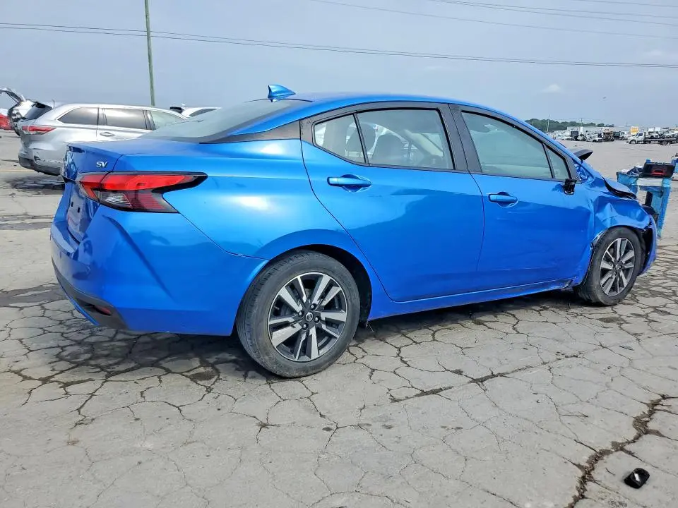 2020 NISSAN VERSA SV  