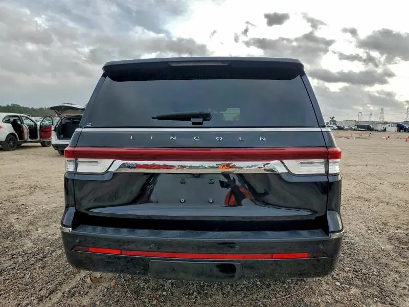 2023 LINCOLN NAVIGATOR L RESERVE  