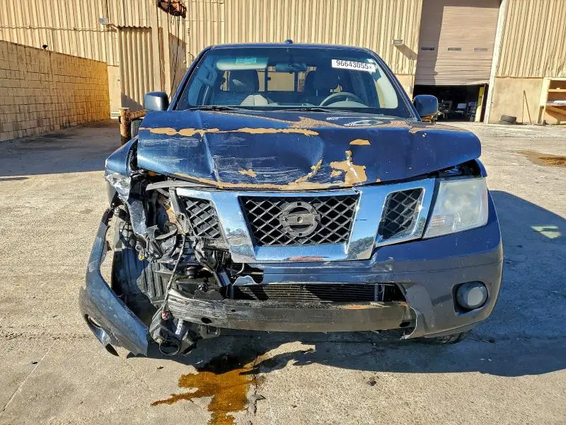 2017 NISSAN FRONTIER S  