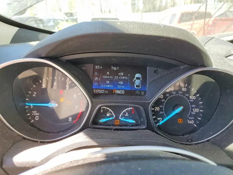 2017 FORD ESCAPE SE  