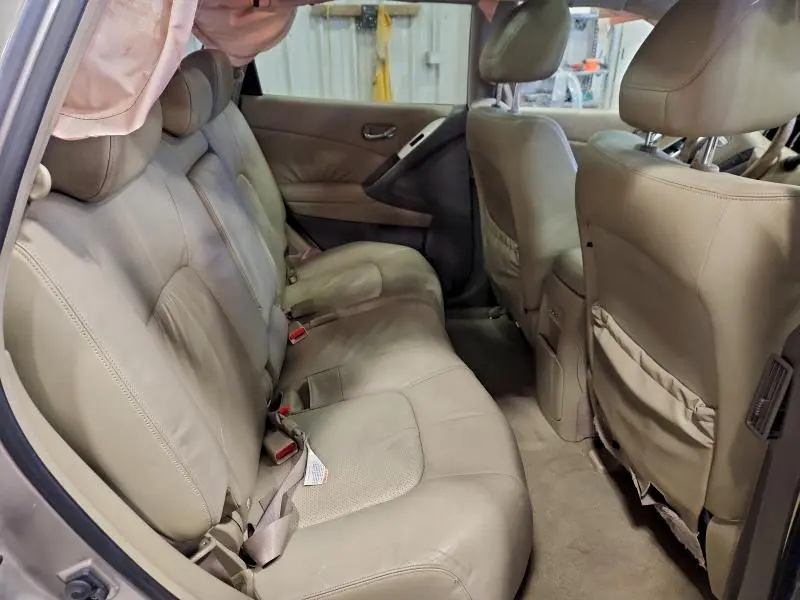 2010 NISSAN MURANO S  