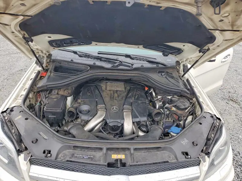 2015 MERCEDES-BENZ GL 550 4MATIC  
