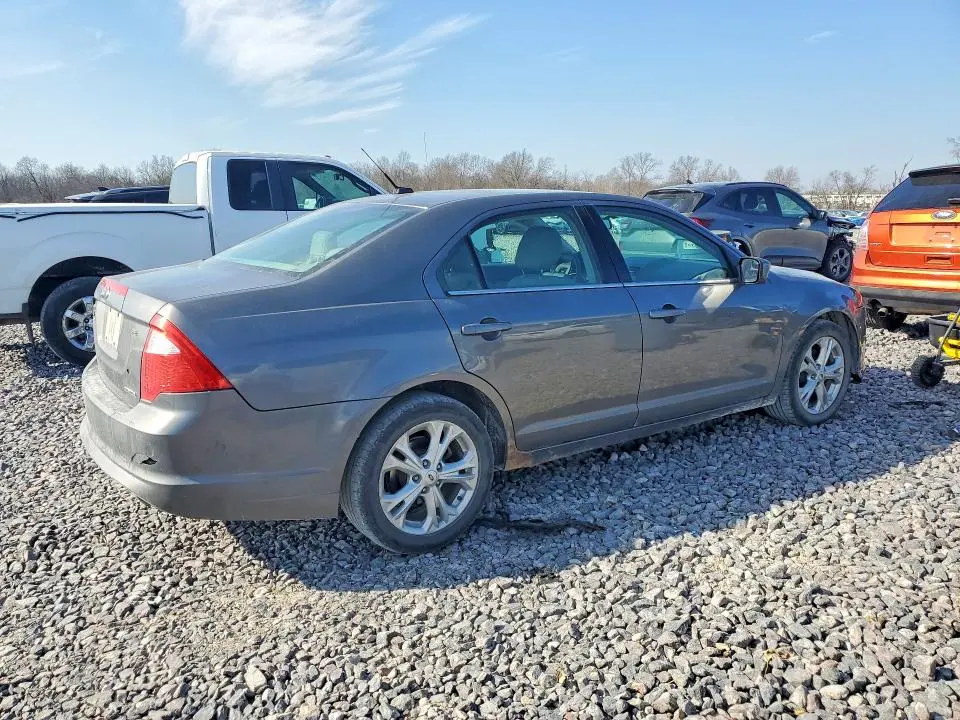 2012 FORD FUSION SE  