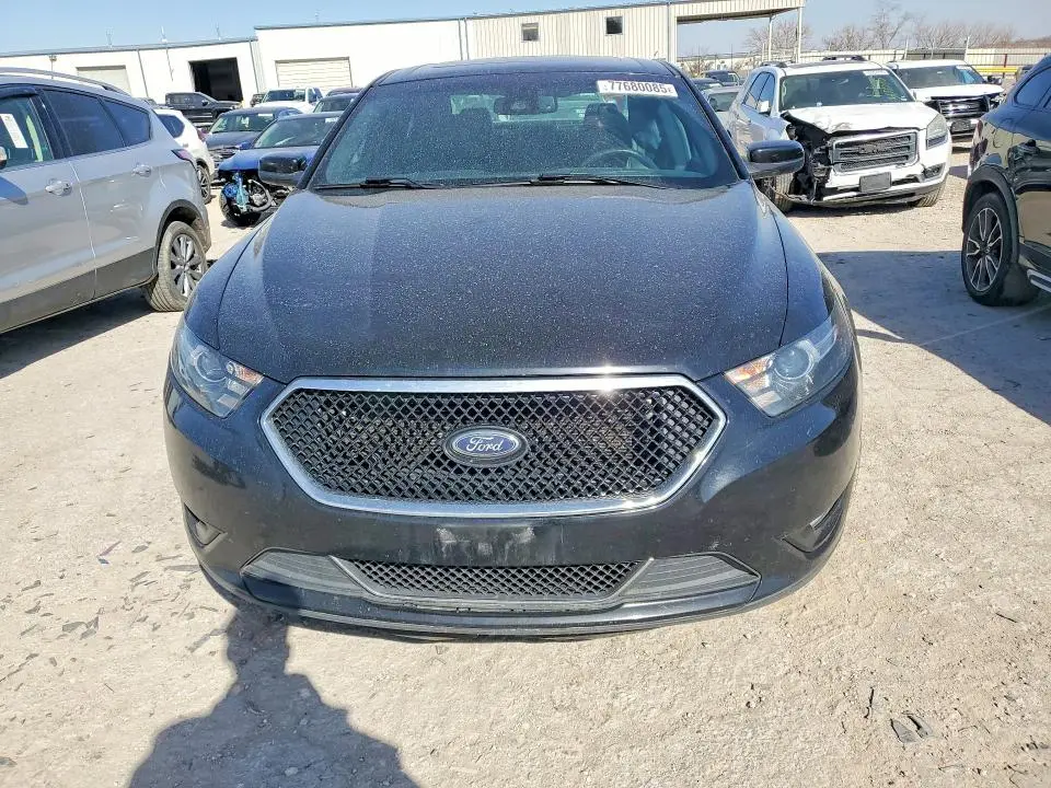 2016 FORD TAURUS SHO  