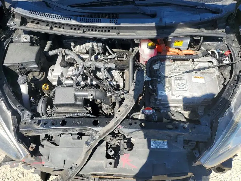 2015 TOYOTA PRIUS C ONE  