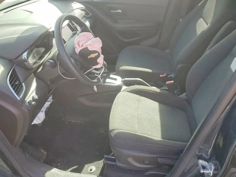 2021 CHEVROLET TRAX LS  