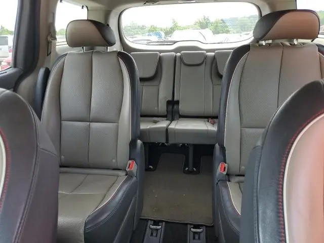 2017 KIA SEDONA LX  