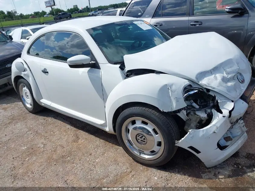 2015 VOLKSWAGEN BEETLE 1.8T CLASSIC