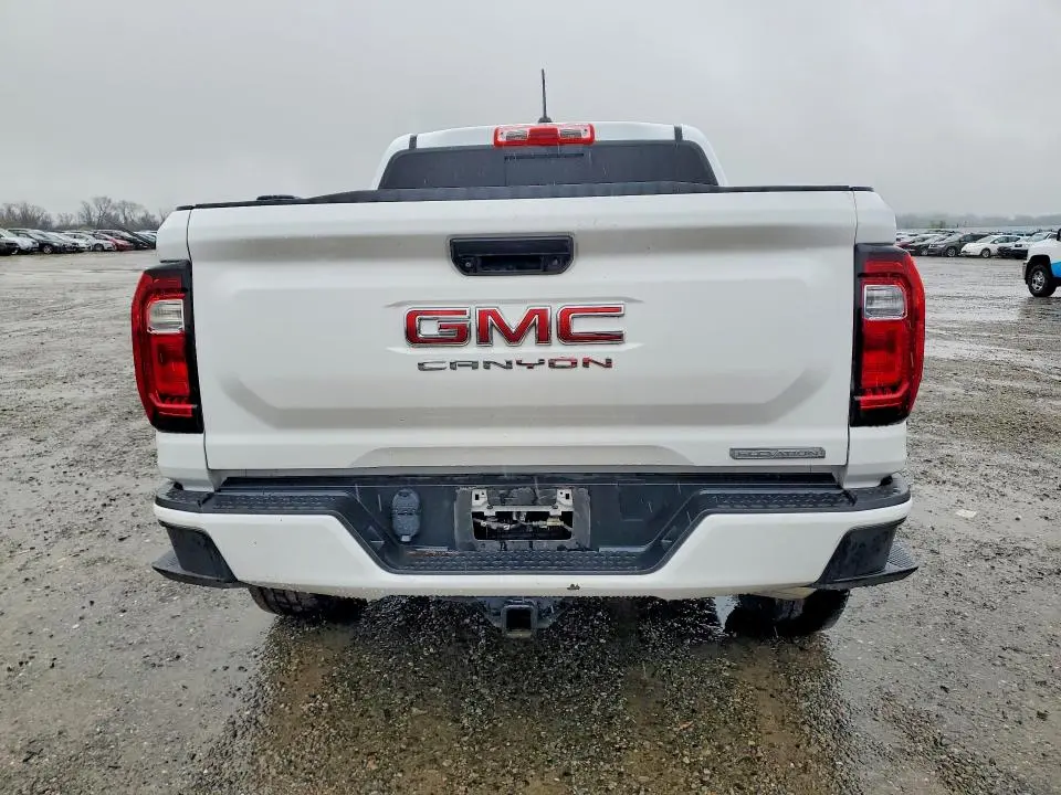 2023 GMC CANYON ELEVATION  