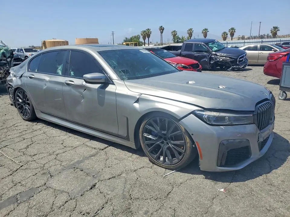 2020 BMW 750 XI  