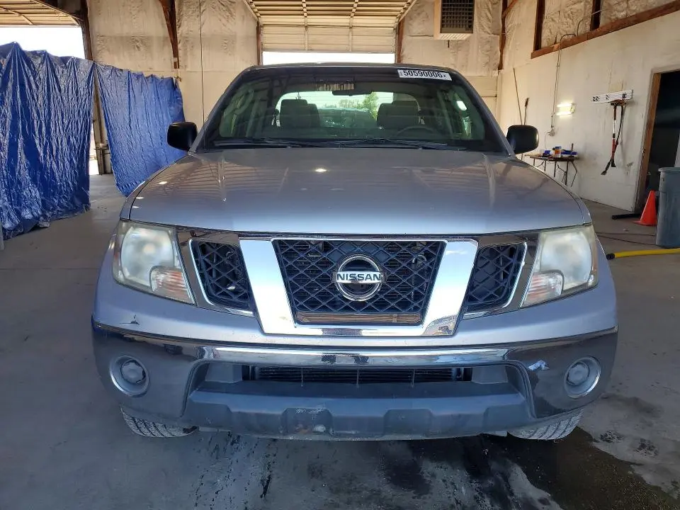 2010 NISSAN FRONTIER SE V6  