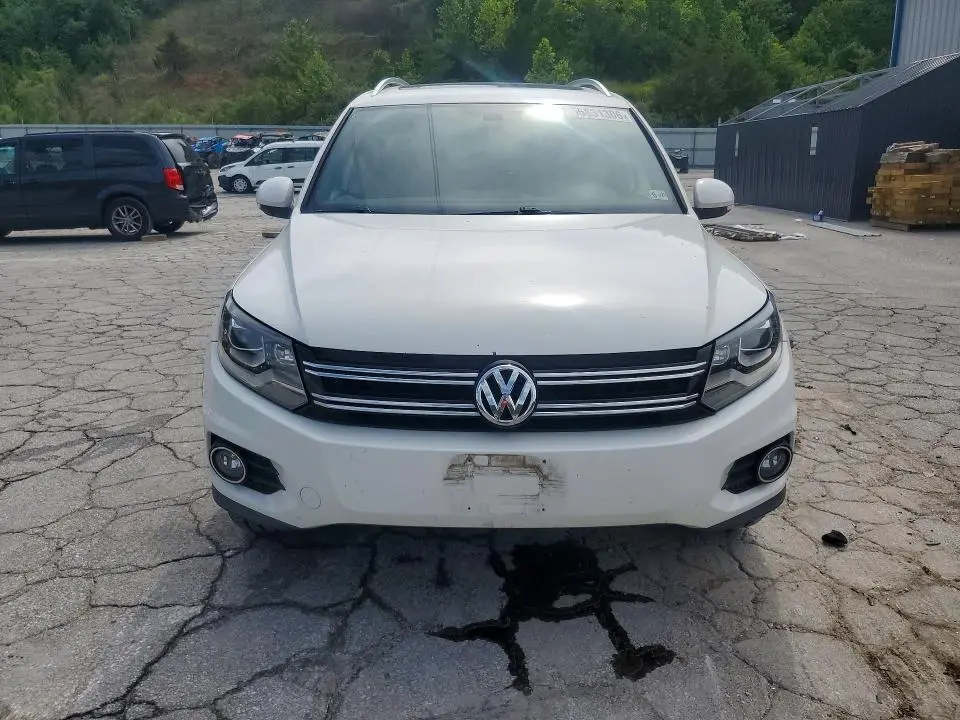 2014 VOLKSWAGEN TIGUAN S  