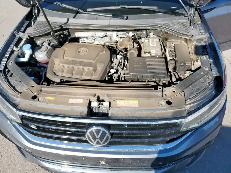 2023 VOLKSWAGEN TIGUAN SE R-LINE BLACK  