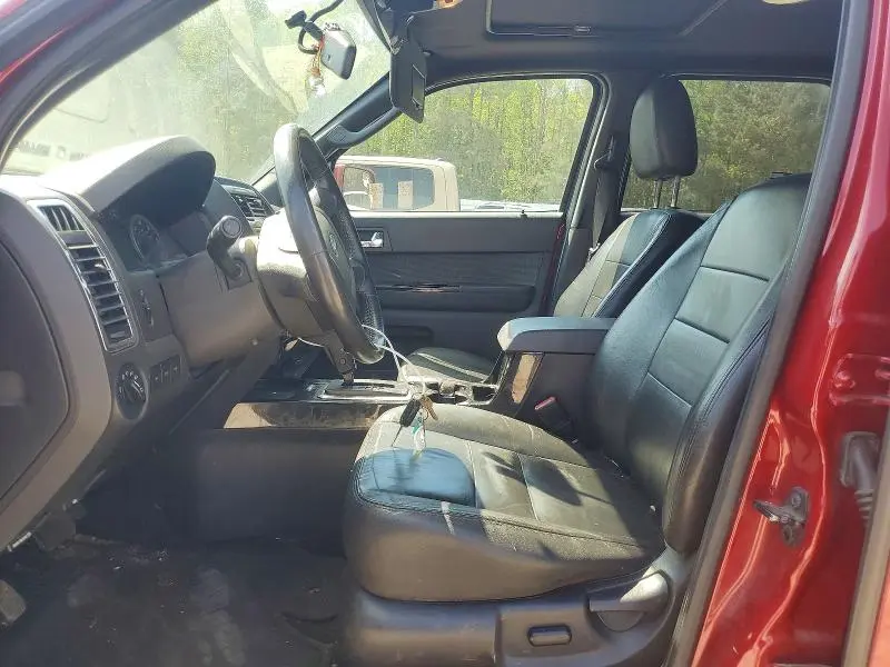 2011 FORD ESCAPE LIMITED  