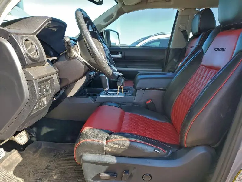 2021 TOYOTA TUNDRA CREWMAX SR5  